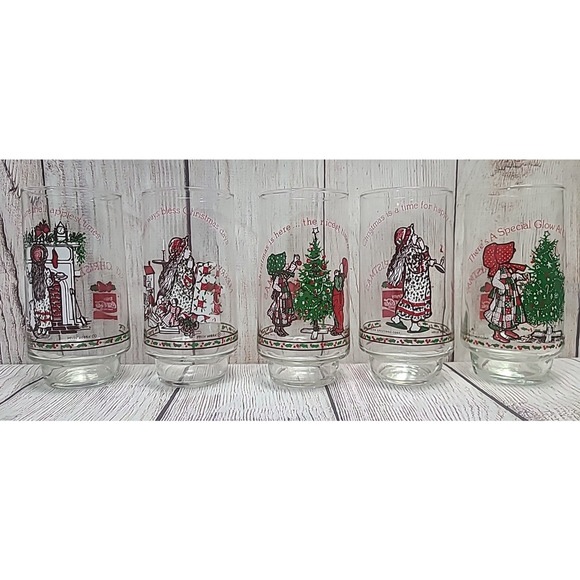 Holly Hobbie Coca-Cola Glasses Set of 5 American Greetings Limited Edition 1977 - Picture 1 of 11